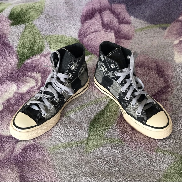 Converse Chuck 70 High Top Stars and Stripes Denim Sneaker - Picture 3 of 10